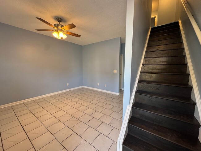 Photo - 40 Brandy Mill Way Unit A