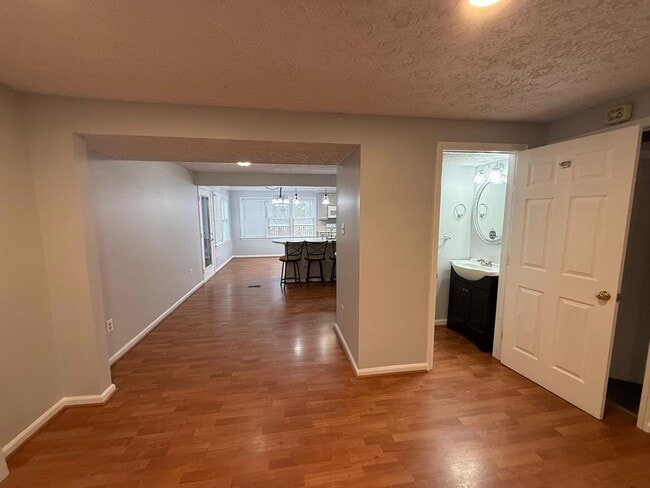 Photo - 8302 White Star Ct