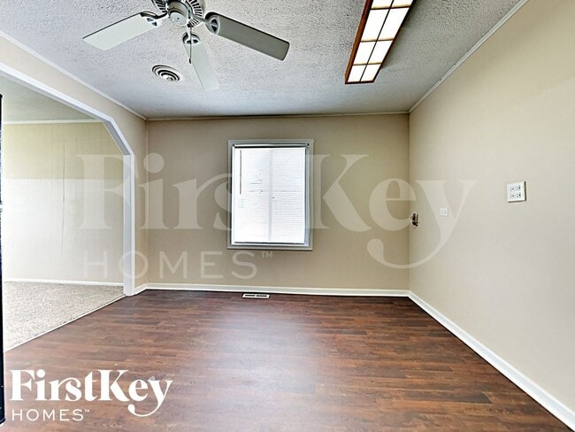 Photo - 3507 Susan Ln