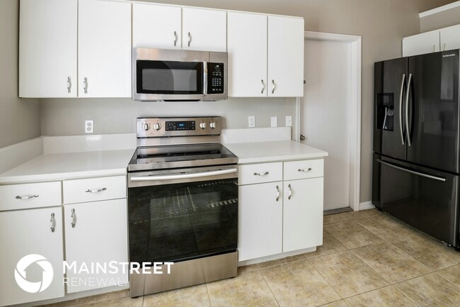 Photo - 2079 De Carlo Ave