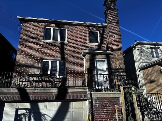 Building Photo - 1233 Lydig Ave Unit 1st fl