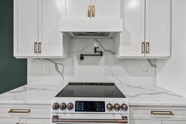 Photo - 43 S Lakeshore Dr