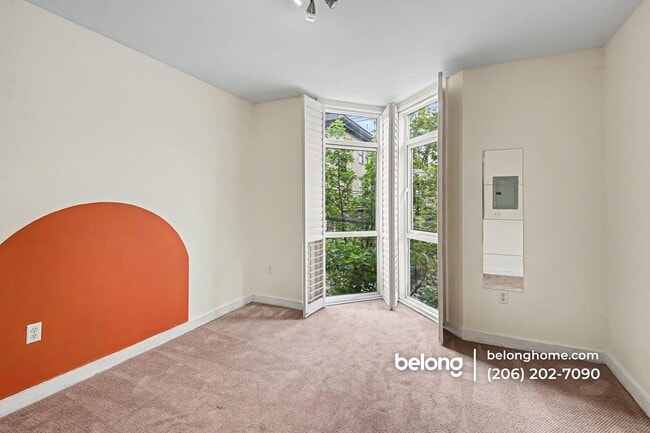 Photo - 103 Bellevue Ave E Unidad 307