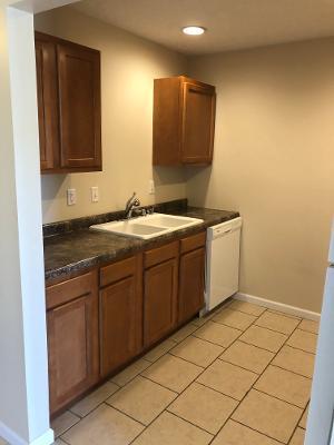 Photo - 1009 Briarwood Rd