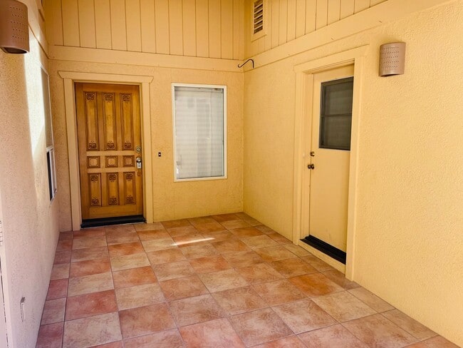 Photo - 155 Canyon Diablo Rd