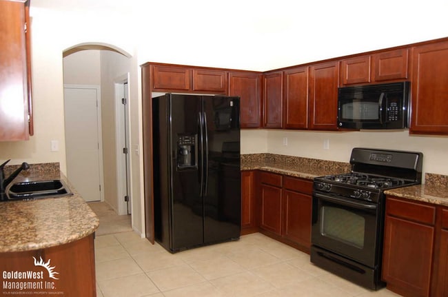 Photo - Gorgeous 2Bdm 2.5Ba Townhome with a Loft in Gated Community