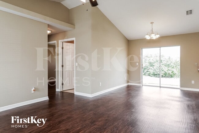 Photo - 3806 18th St SW