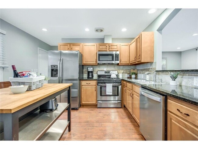 Photo - 17520 11th Ave N