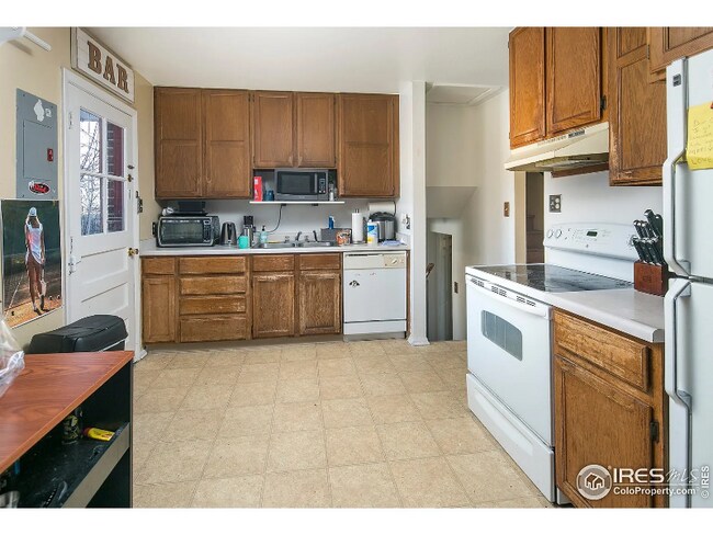 Photo - 3445 Moorhead Ave