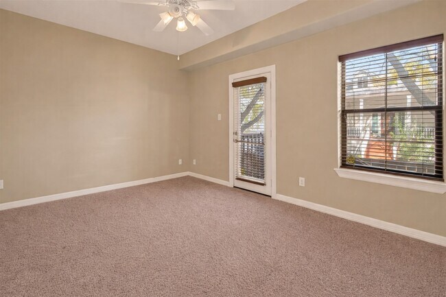 Photo - 2063 W 14th 1/2 St