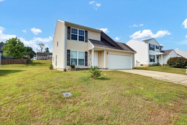 Photo - 204 Greenleaf Dr