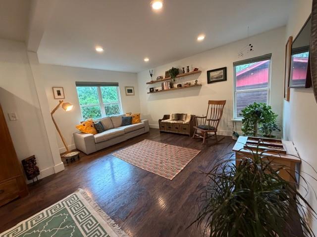 Photo - 6809 Duquesne Dr