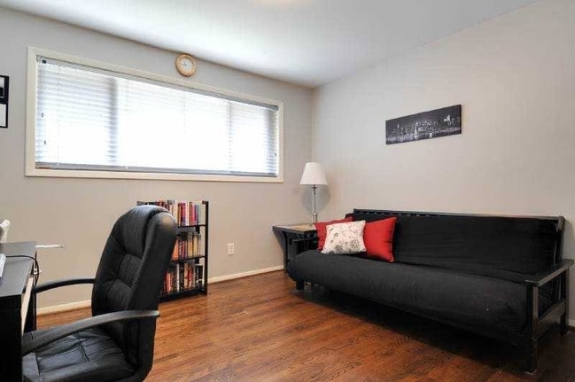 One of three spacious bedrooms - 3046 Briarcliff Rd NE Unit 11