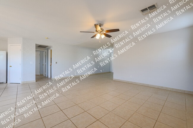 Photo - 1324 S Mosley Ct