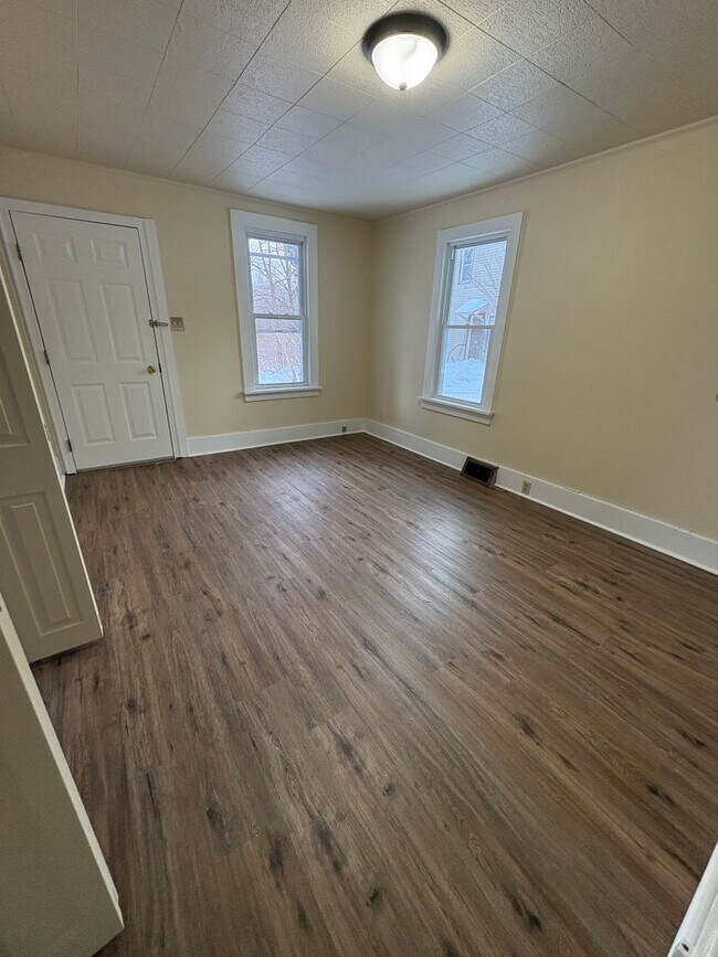 Photo - 114-116 Knight St Unit 114 Knight St