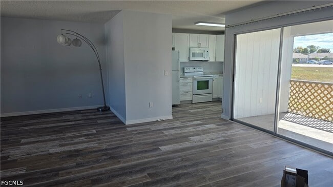 Photo - 1214 SE 8th Ave