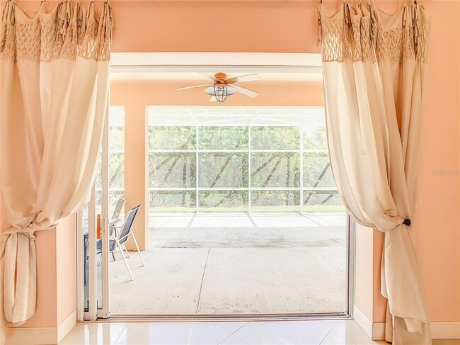 12080 Ronda Ln