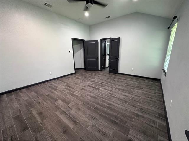 Photo - 204 Clearwood Dr