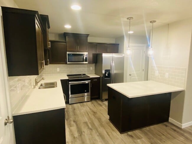 Photo - Beautiful Newer Home in Terrific Salmon Creek Location