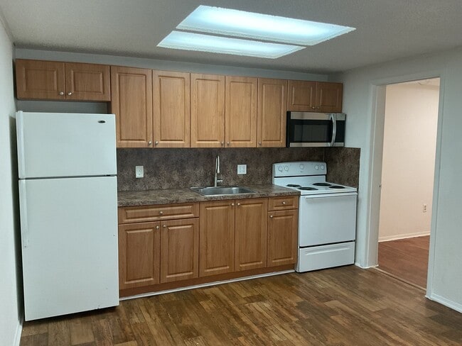 Photo - Spacious 2/2 in a great location! Call for... Unit 10-10078 - Veneto