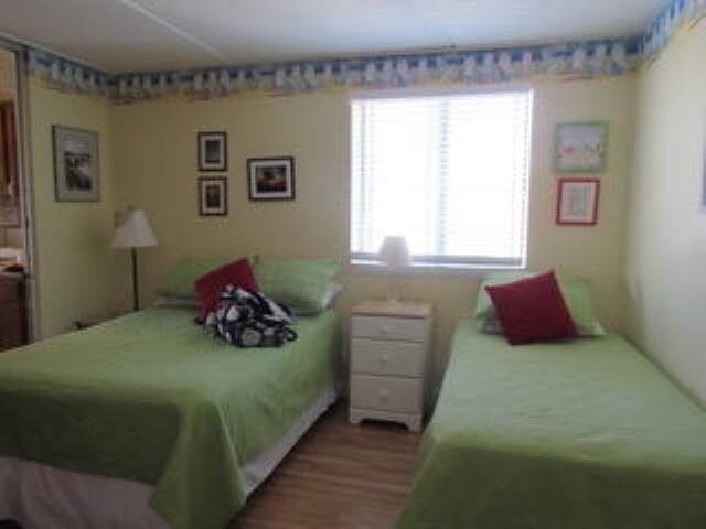 933 Ocean Blvd Unit 201