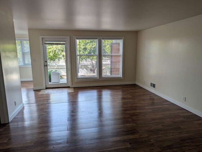 Building Photo - 214 Kentucky St Unit 214a