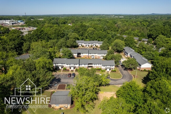 The Orchard Apartment Homes