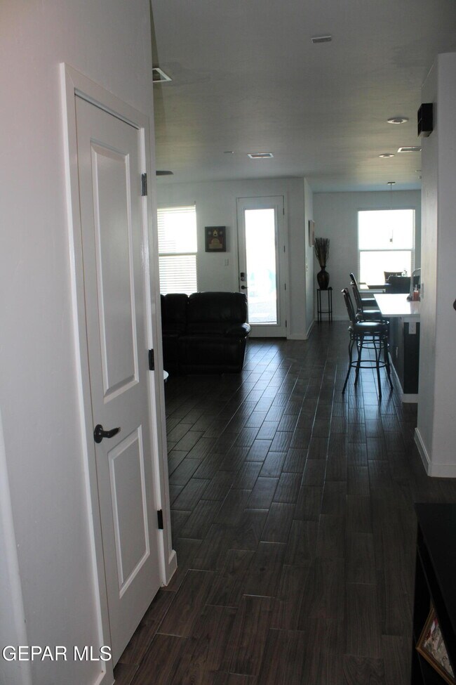 Photo - 163 Via Rojas Dr