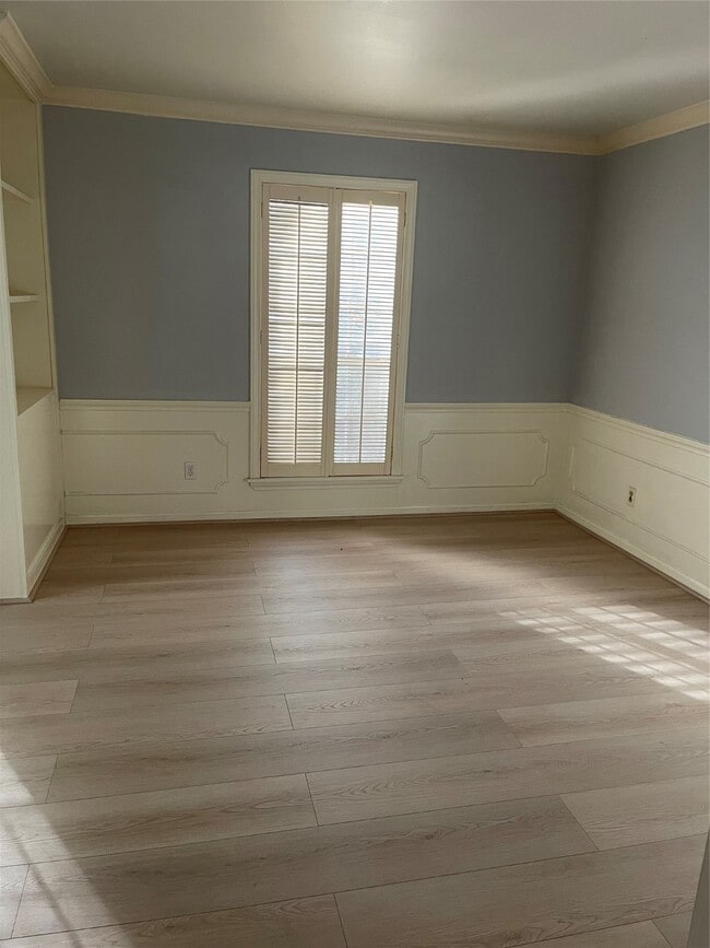 Photo - 7815 Small Leaf Cir