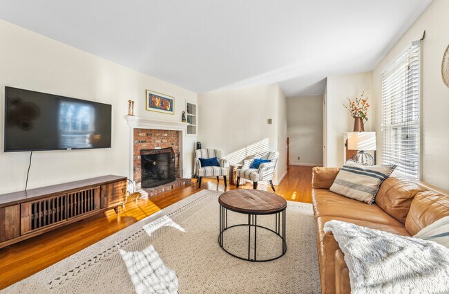 Photo - 13 N Meadow Ln Unit SI ID1514673P