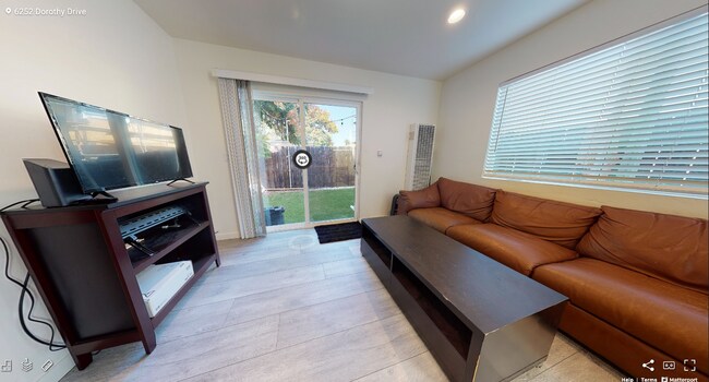 Photo - 6252 Dorothy Dr House