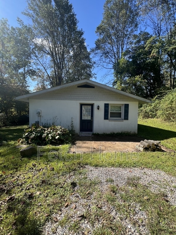 Building Photo - 1272 Park Rd