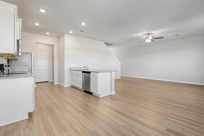 Photo - 8202 Burnt Orchid Dr