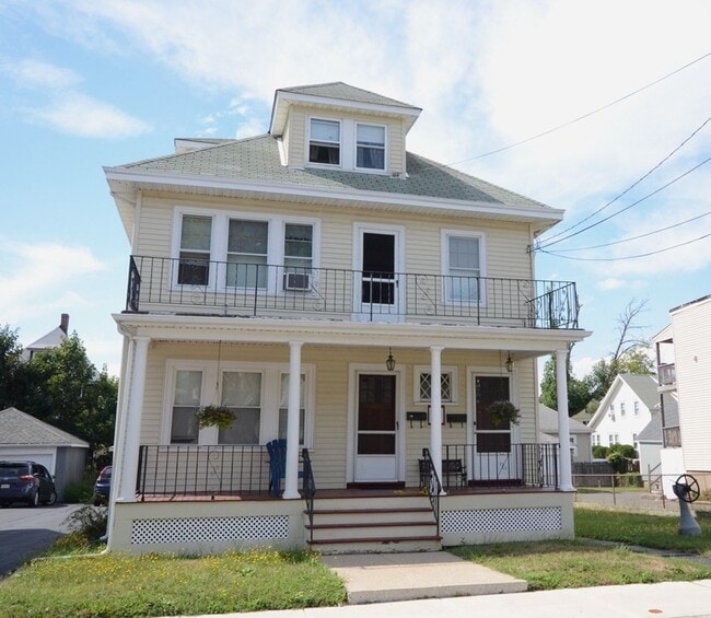 Building Photo - 69 Read St Unit 1