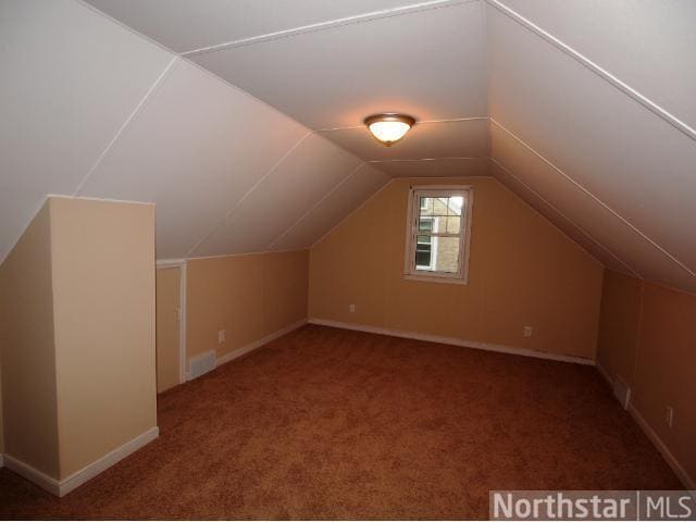 Photo - Beautiful 3 Bedroom Home in St.Paul!