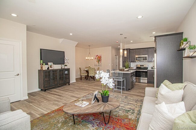 Building Photo - 201 Ashley Ct