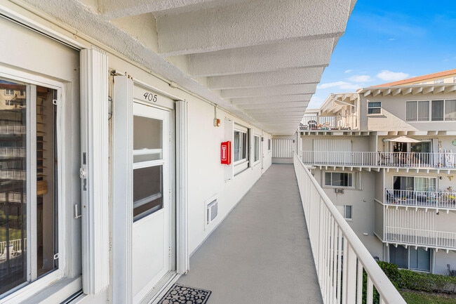 Photo - 3500 S Ocean Blvd