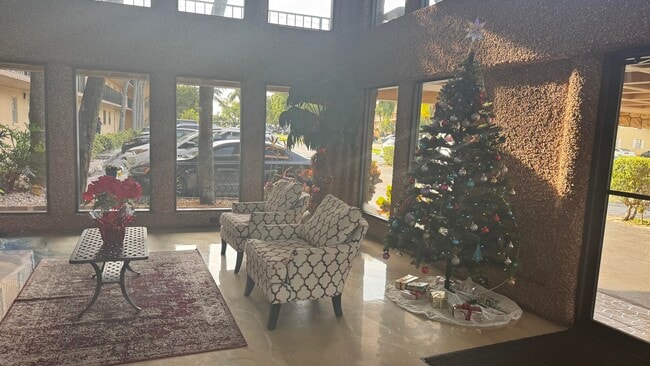 Photo - 9370 SW 8th St Unit 319