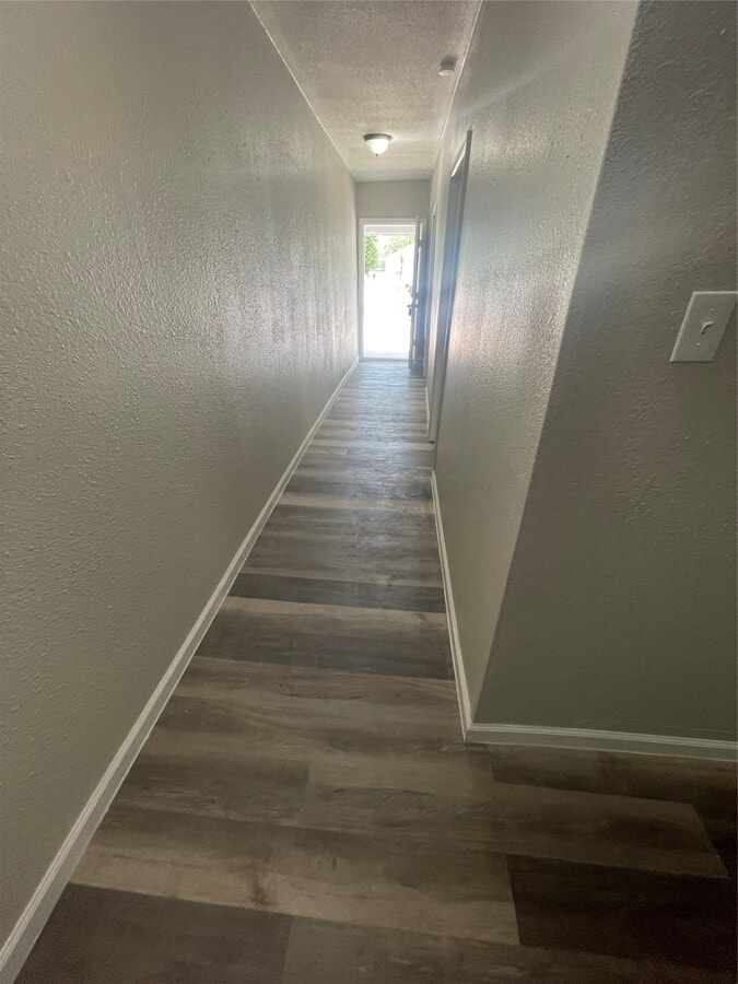 Photo - 5514 Bunte St