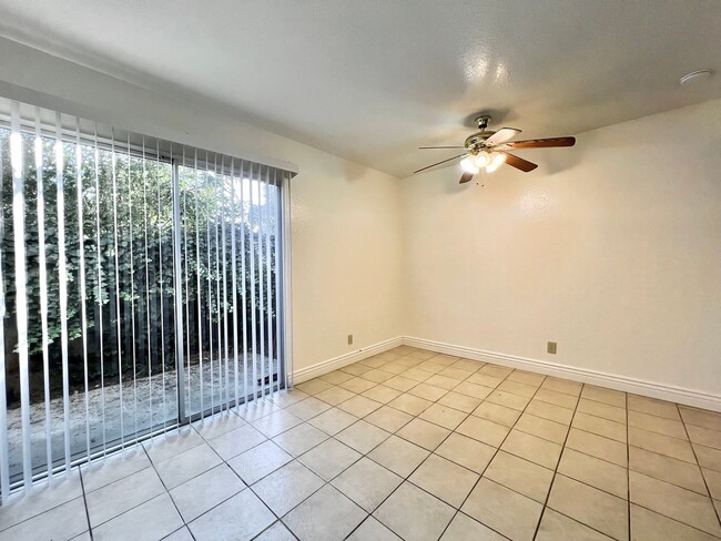 Photo - Apartment for Rent Unit 9