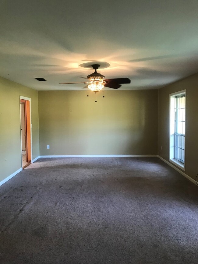 Photo - 3213 Hatcher Rd