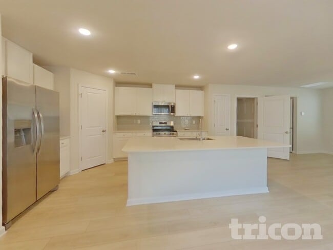 Photo - 2539 Trollinger Dr