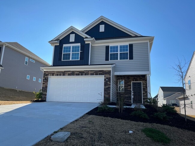 Building Photo - Newly Built 3 Bed, 2.5 Bath home in SW Cha...
