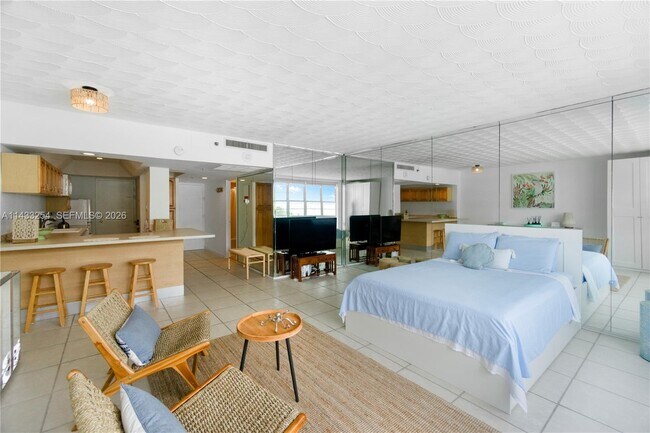 Building Photo - 100 Lincoln Rd Unit 1039
