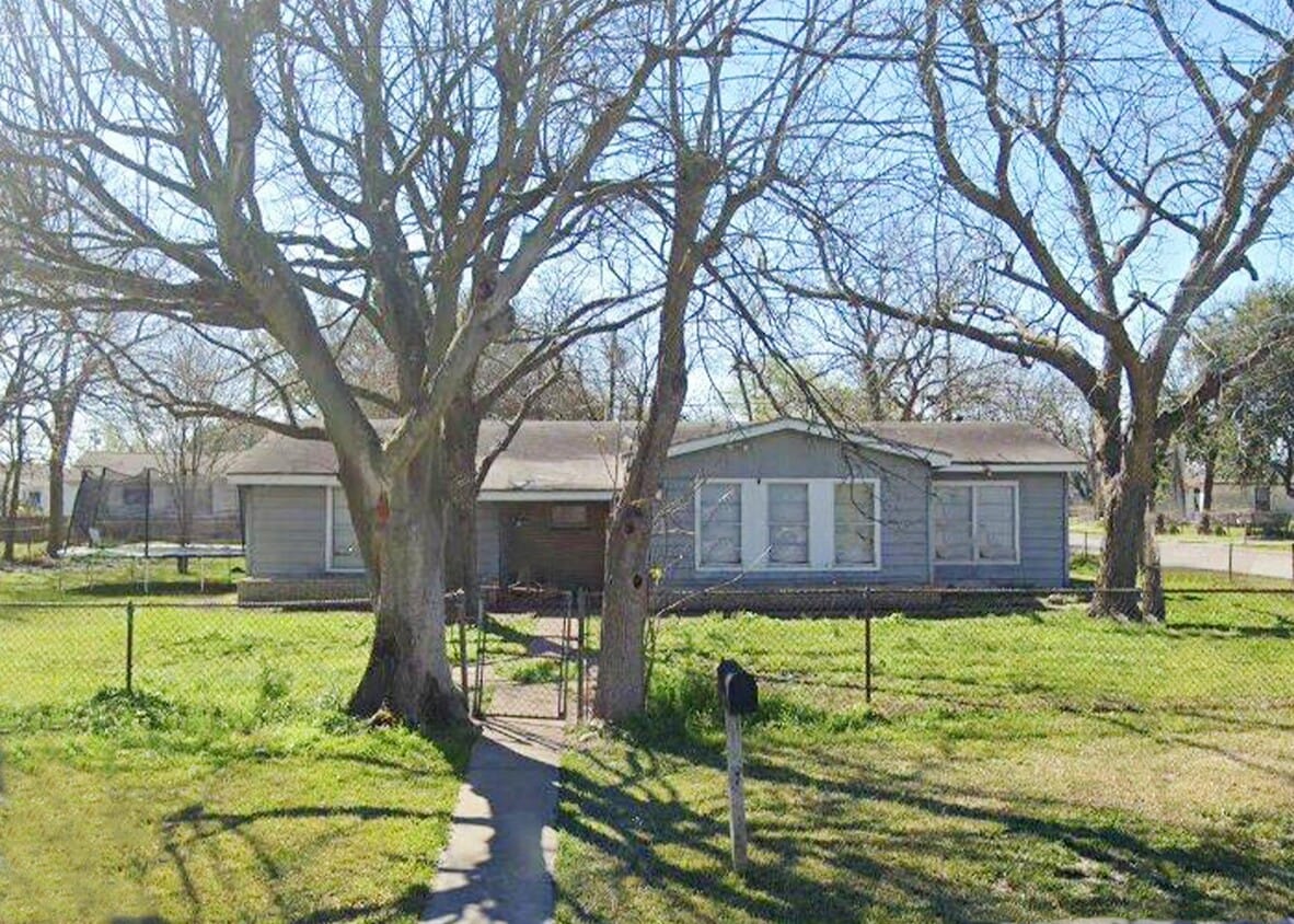 Photo - 2225 13th Ave N (Texas City, TX)