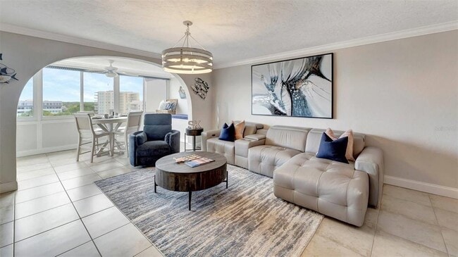 Photo - 1125 W Peppertree Dr Unit 705