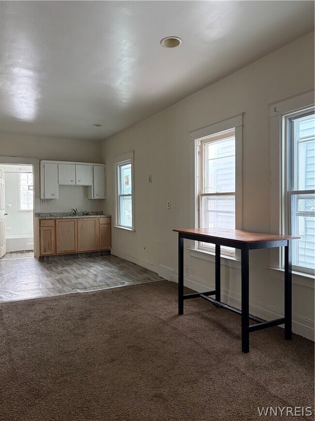 Photo - 1839 Michigan Ave