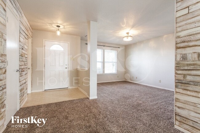 Photo - 10230 McClain Dr