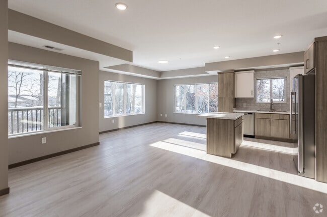 2BR, 2BA - 1,508SF - Living Room