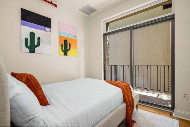 Photo - 140 Broadway Unit ID1298277P